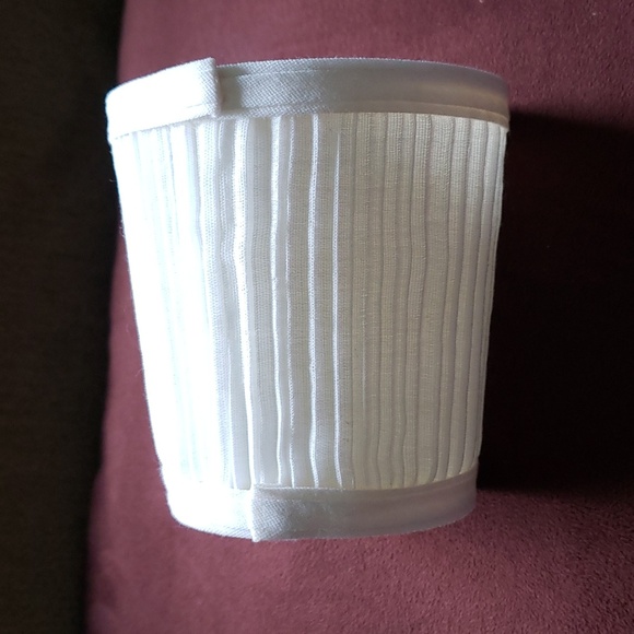 Lamp Shade - Picture 2 of 7